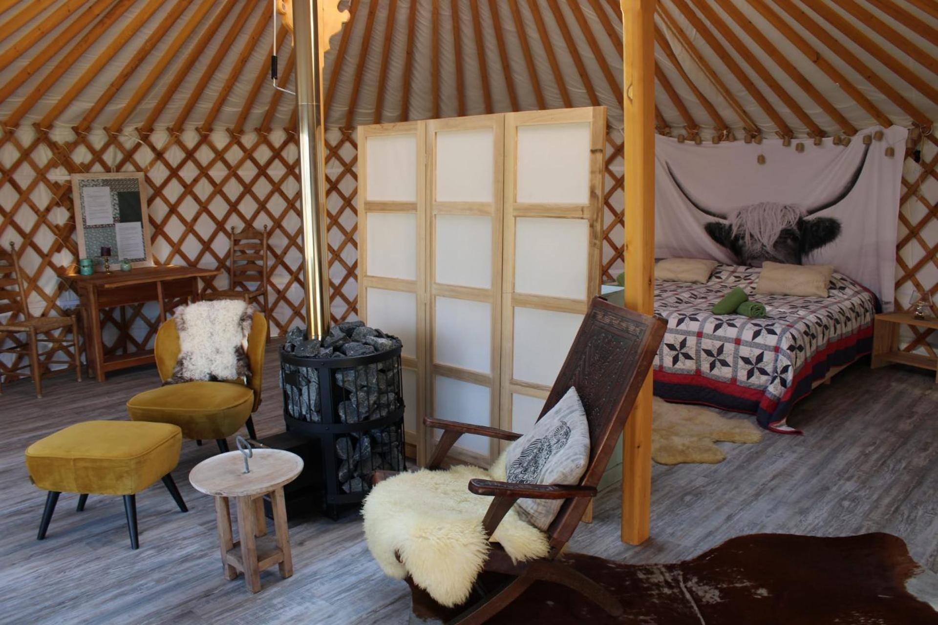 Luxe Yurt Hotel Koudekerke Exterior photo