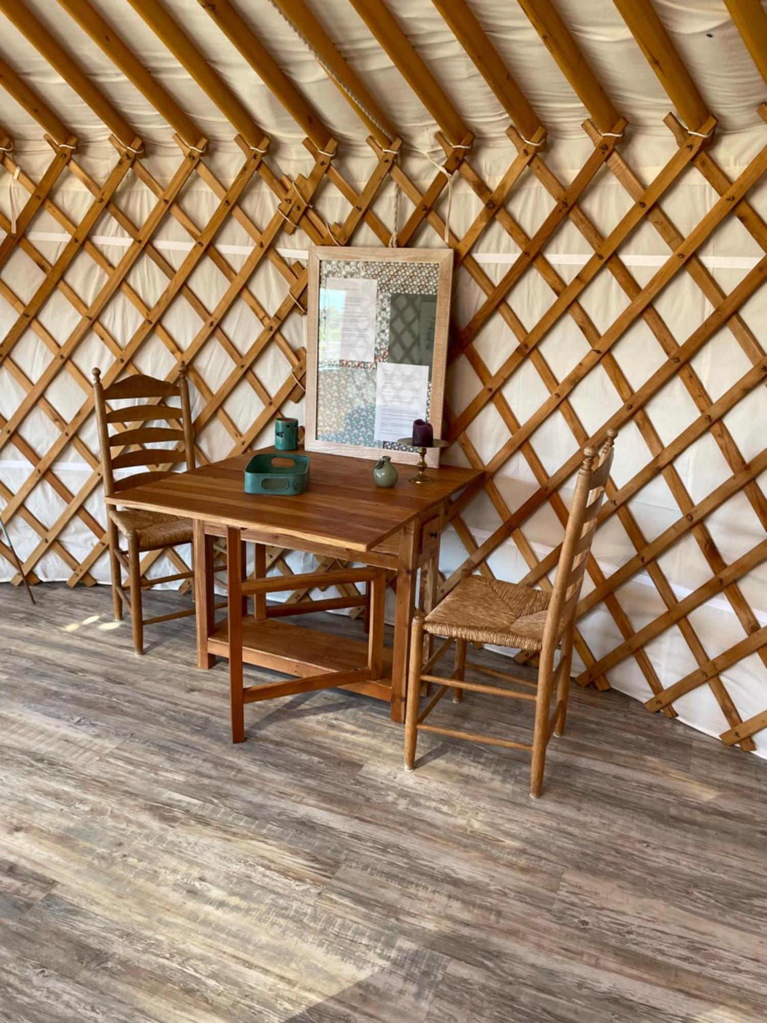 Luxe Yurt Hotel Koudekerke Exterior photo